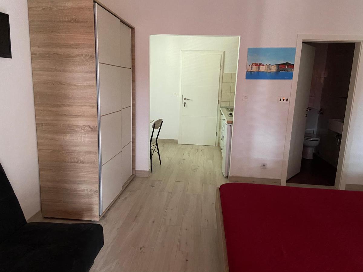 Apartmani Ortolio Viganj Esterno foto