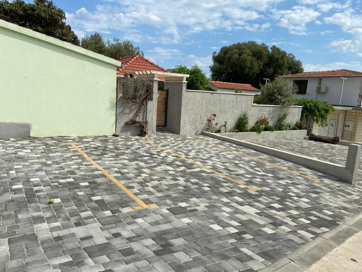 Apartmani Ortolio Viganj Esterno foto