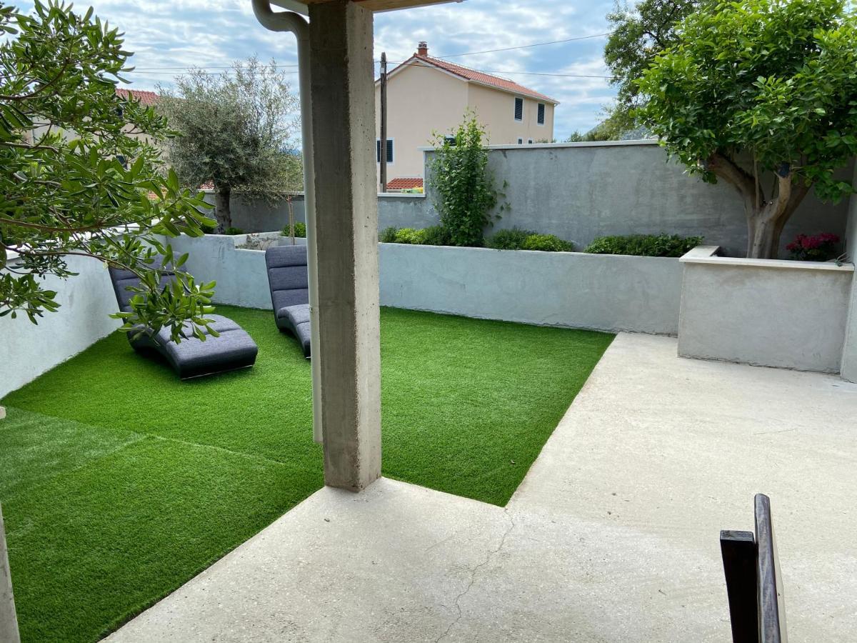 Apartmani Ortolio Viganj Esterno foto