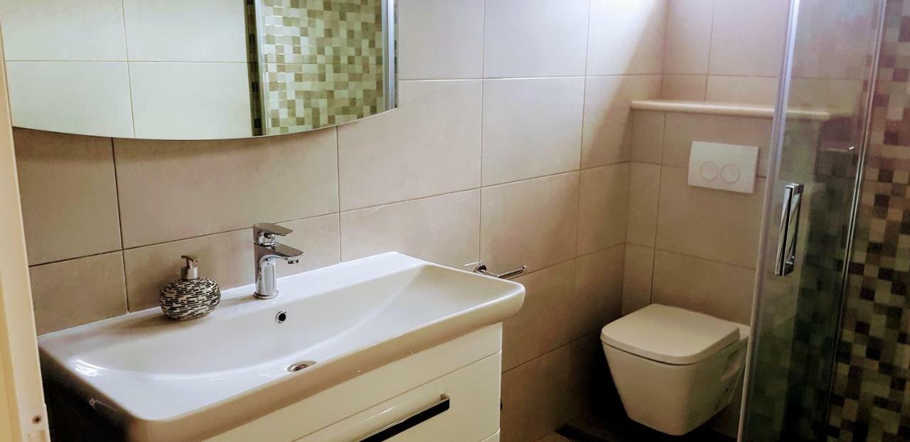 Apartmani Ortolio Viganj Esterno foto